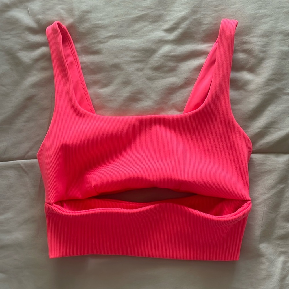 ALO YOGA Flourescent Pink Slit Bra Crop
